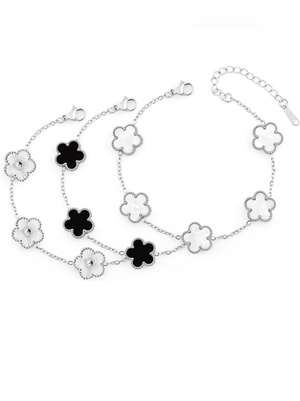 Private bundle 3 Clover bracelets